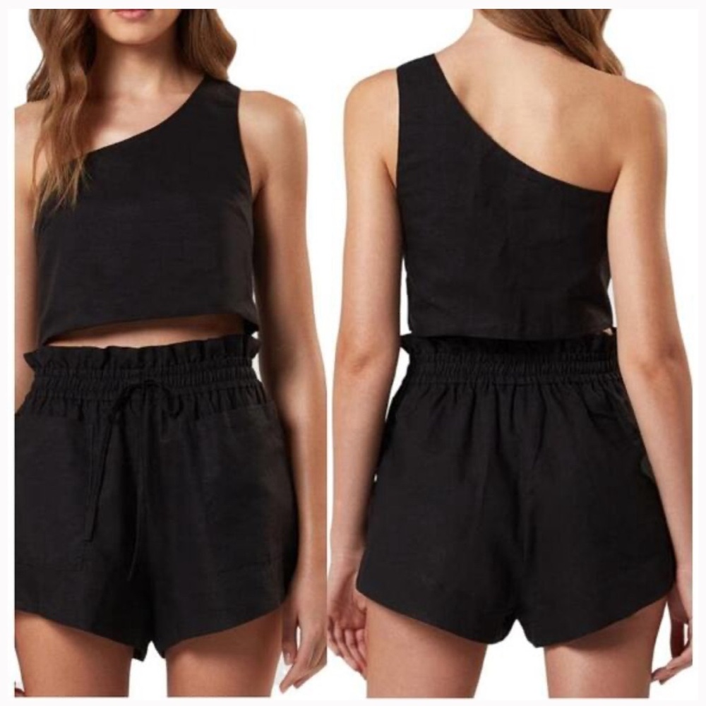 New Charlie Holiday Tillie Asymmetric One Shoulder Crop Top Black MEDIUM